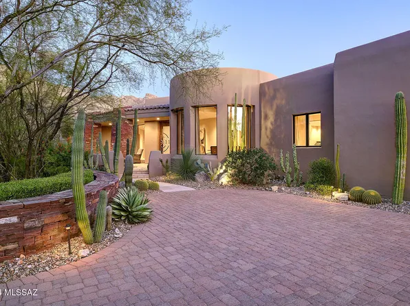 7422 N Secret Canyon Dr, Tucson, AZ 85718