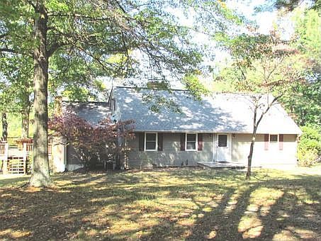 1st image of 7811 Creek Cir
