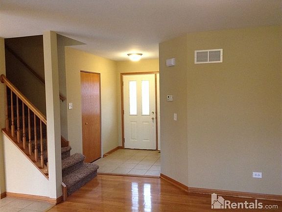 3rd image of 2316 Applewood Ct