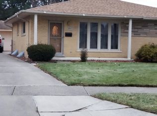 8617 Rockland St, Dearborn Heights, MI 48127