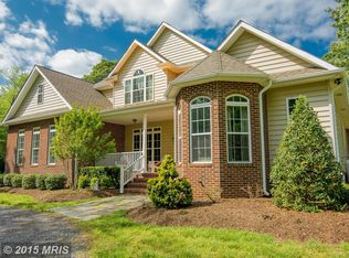 45250 Christman Ln, Hollywood, MD 20636