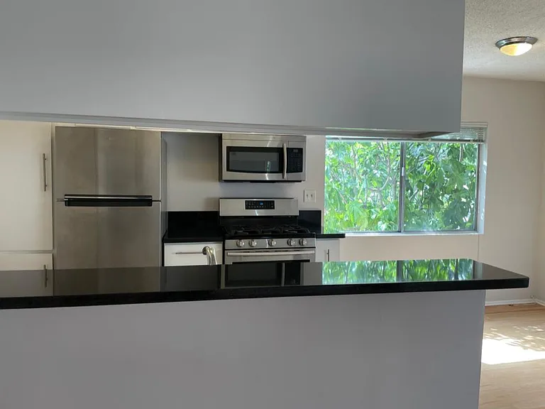 2827 S Corning St #4 — Photo 8