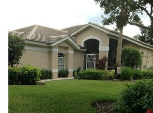 8238 Naples Heritage Dr, Naples, FL 34112