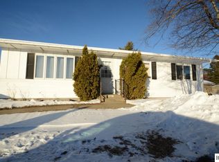 205 SE 10th St, Grand Rapids, MN 55744