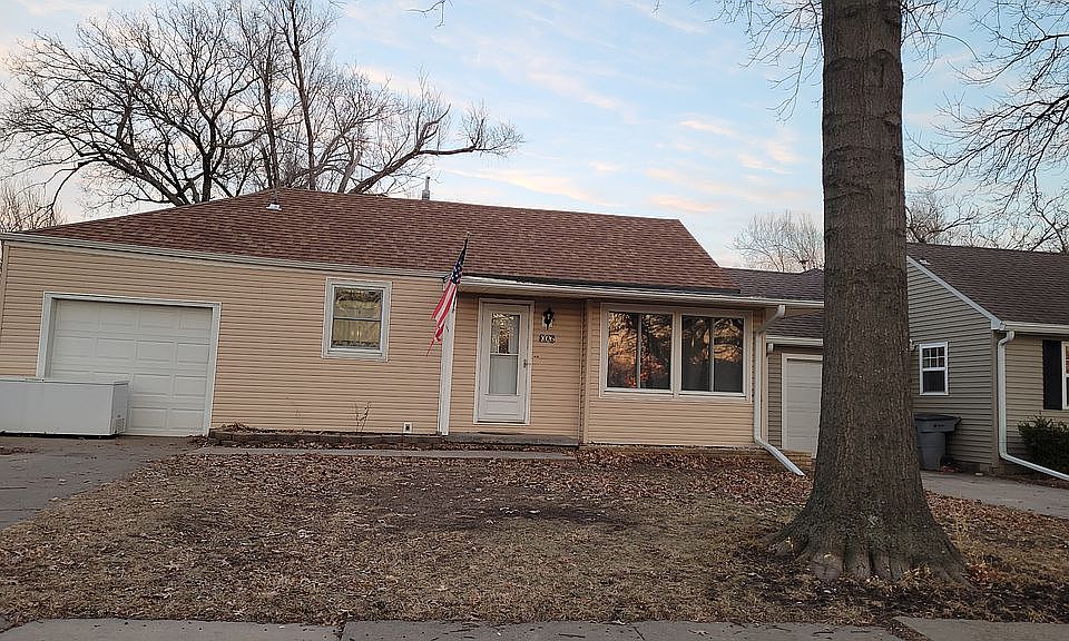 1st image of 1026 Sunnyslope St