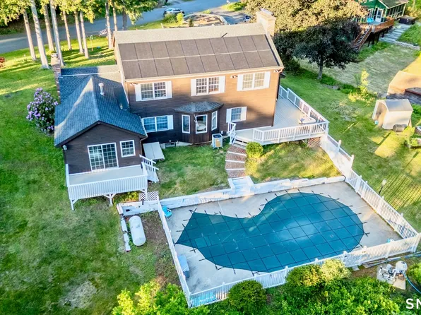 16 Pine Ridge Lane, Mansfield, CT 06250