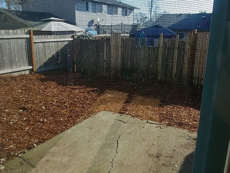 323 S 40th Pl #A — Photo 1