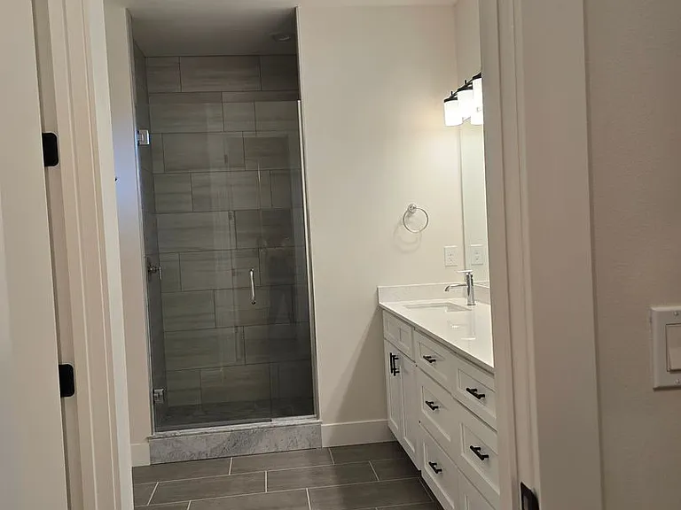 8717 33rd St E — Photo 20