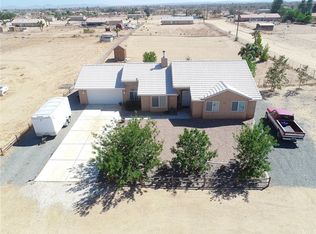8809 Gorgonio Rd, Phelan, CA 92392