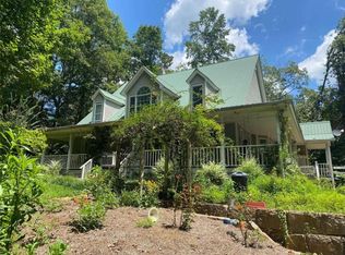 525 Mill Trace Ct, Cleveland, GA 30528