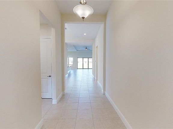 3rd image of 8031 Topsail Pl