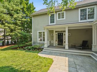 25 Decatur St #B, Cos Cob, CT 06807