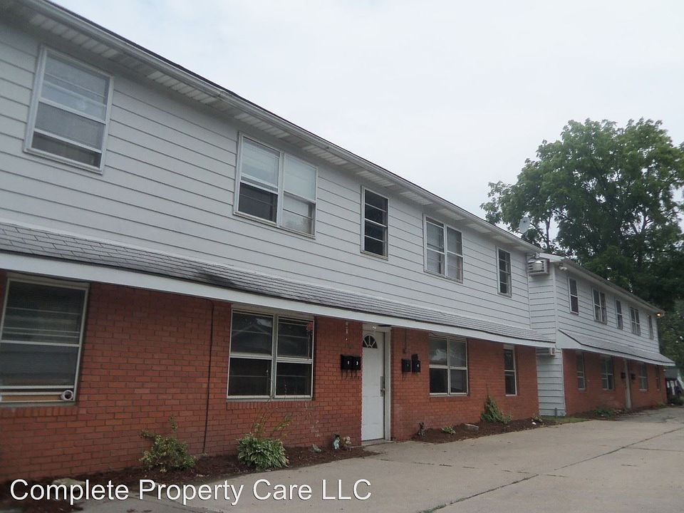 1st image of 2824 E Memorial Dr APT 3