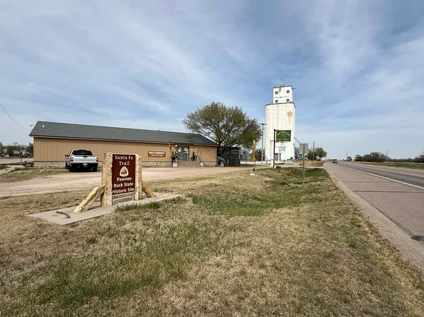 400 Centre St, Pawnee Rock, KS 67567