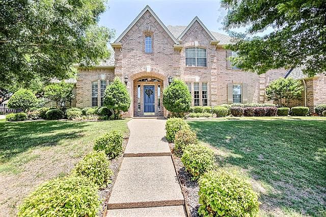 1st image of 919 Ironwood Dr