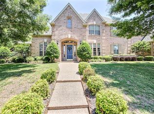 919 Ironwood Dr, Desoto, TX 75115