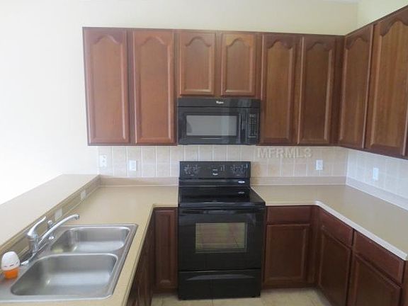 4th image of 16436 Cedar Crest Dr