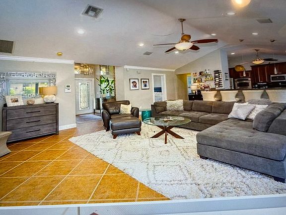 2nd image of 22466 Fountain Lakes Blvd