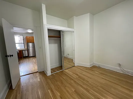 Rented by Douglas Elliman | media 7