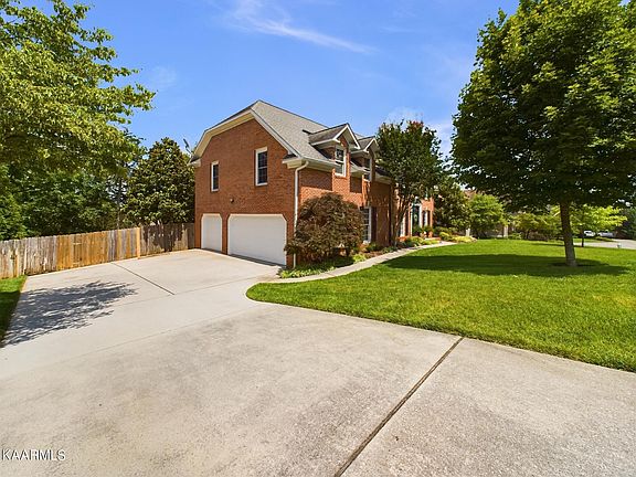 4th image of 1868 Raven Hill Ct