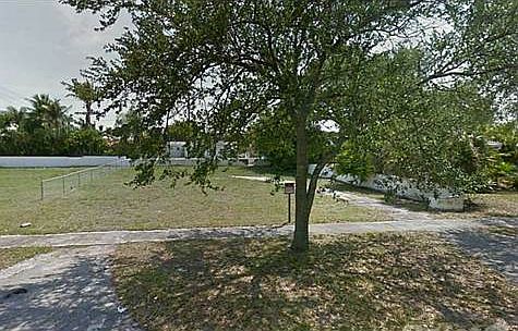 1st image of 152 NE 99th St