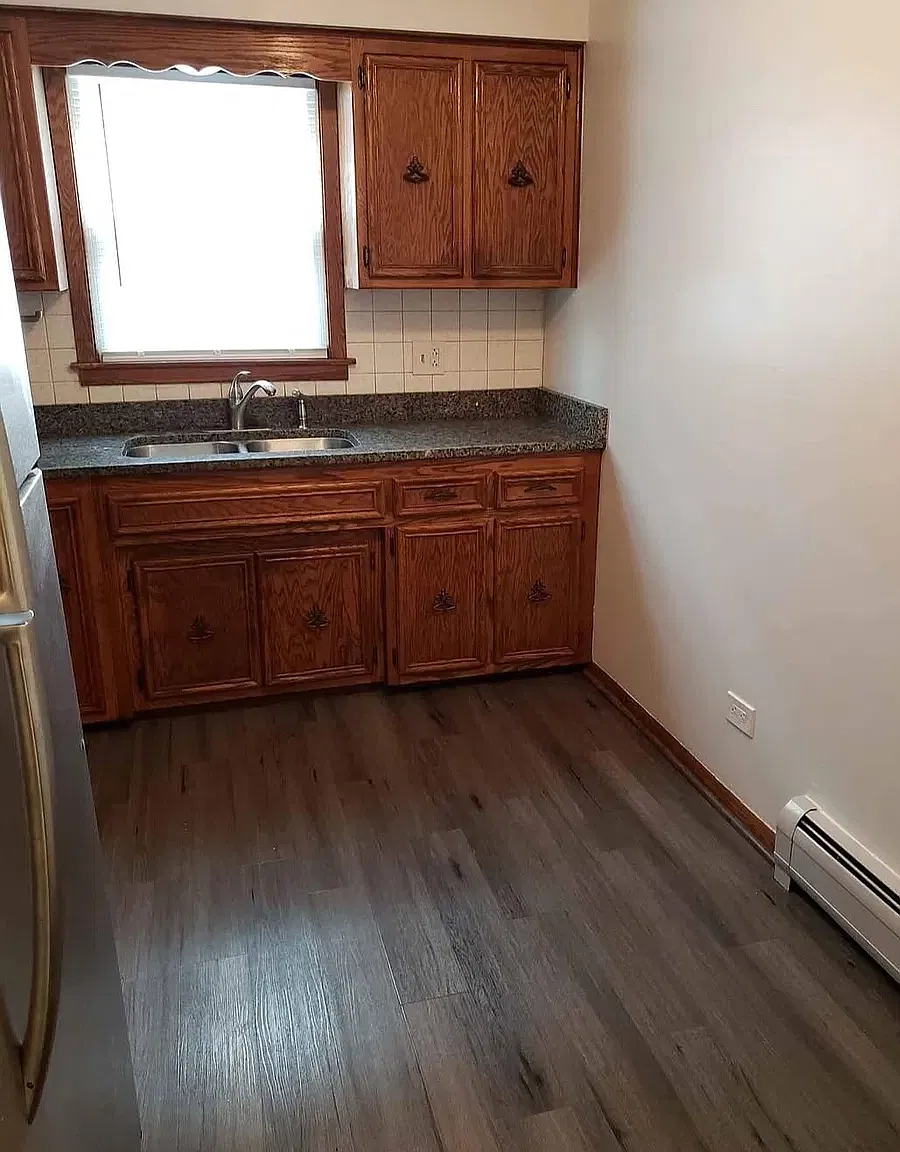 3 bed, 1550 sqft, $1,800 — Photo 4