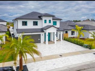 14611 SW 21st St, Miami, FL 33175