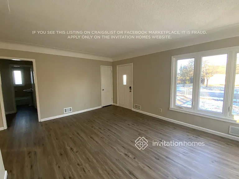 5757 Adair Ave N — Photo 6