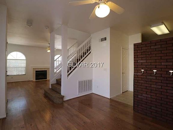 5th image of 689 Ambling Gait Ave