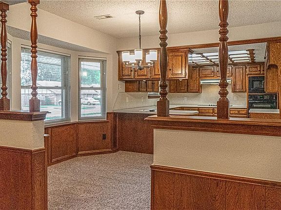 5th image of 509 N Morgan Dr
