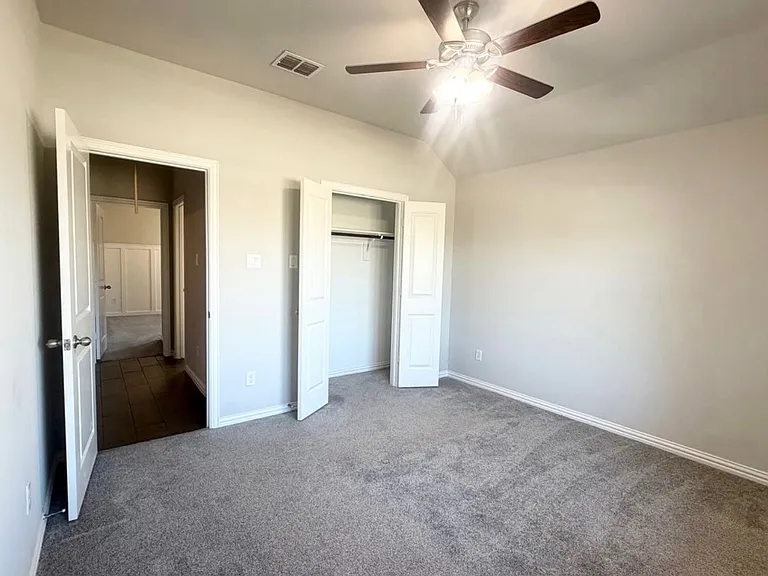 521 Hillcrest Cir — Photo 28