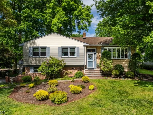 38 Forest Dr, Roxbury Twp., NJ 07876