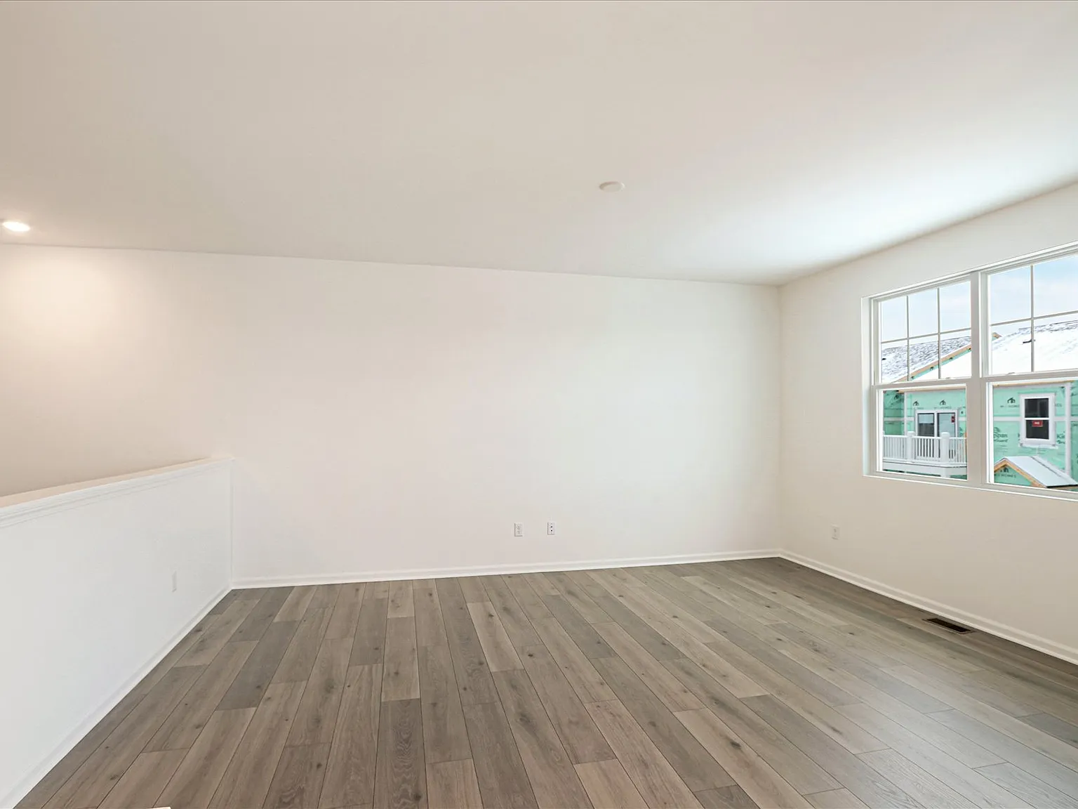 3 bed, 1577 sqft, $2,950 — Photo 3