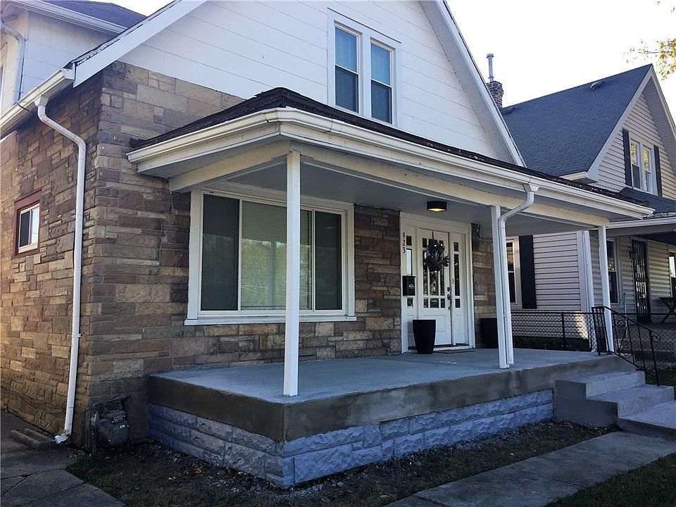 1st image of 923 E Raymond St