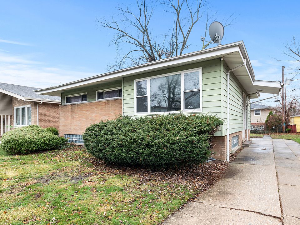 1st image of 15318 Diekman Ct