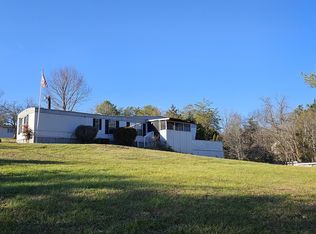 302 Hardin Rd, Kodak, TN 37764