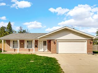 16656 Woodlawn East Ct, South Holland, IL 60473