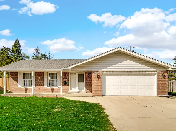 16656 Woodlawn East Ct, South Holland, IL 60473