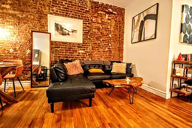 Rented by Markell Real Estate Group