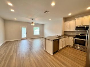 1930 Pointe Dr, Panama City Beach, FL 32407