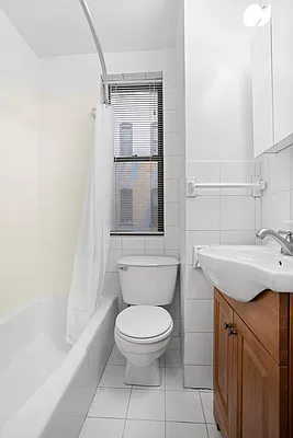 Sold by Douglas Elliman | media 6