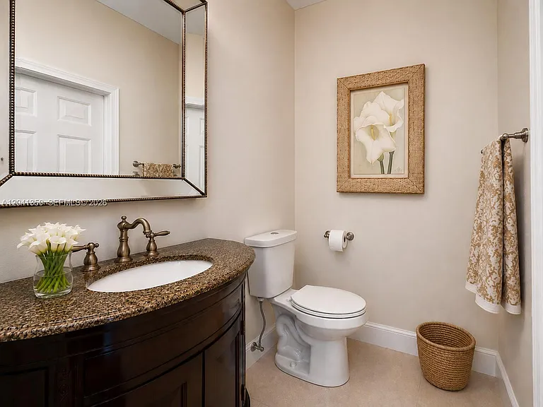 12716 SW 136th Ter — Photo 14
