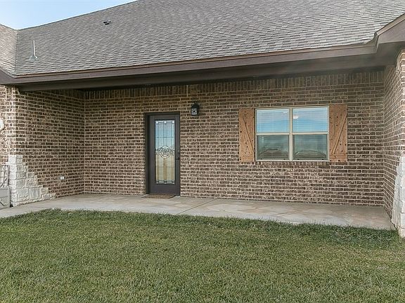 2nd image of 19301 Laramie Dr