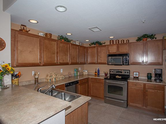 Large kitchen