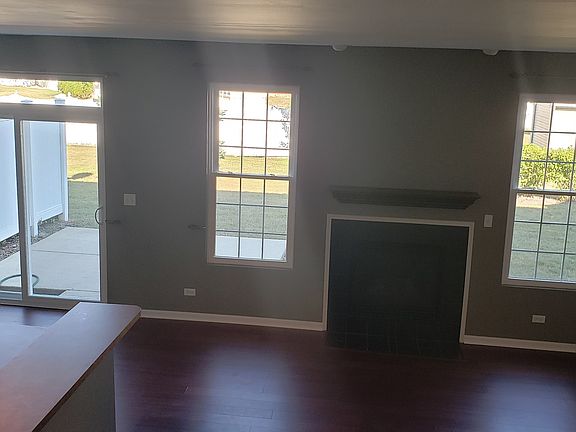 4th image of 202 Parkside Dr