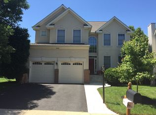 20909 Solomons Ct, Sterling, VA 20165