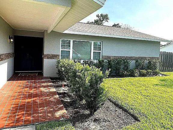 4th image of 5400 Ferrol Dr
