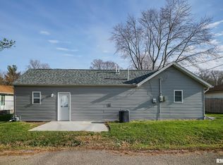 217 Belaire Ct, East Peoria, IL 61611