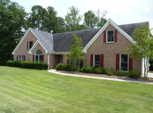 835 Glowing Embers Ct, Dacula, GA 30019