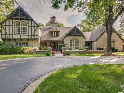 1616 Prestwick Dr, Lawrence, KS, 66047